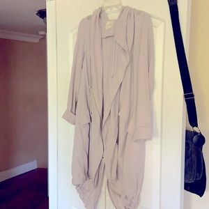 Silence + Noise light pink parachute jacket 2 front pockets, Size M